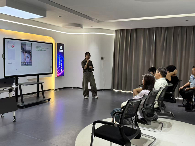 ملخص الاجتماع التدريبي للعمليات الخارجية لفريق المبيعات السنوي لعام 2025